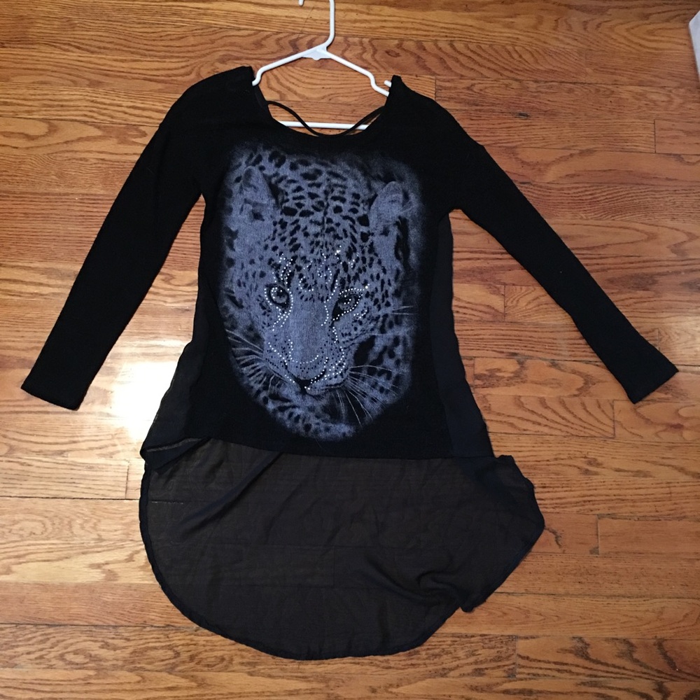 Black cheetah top
